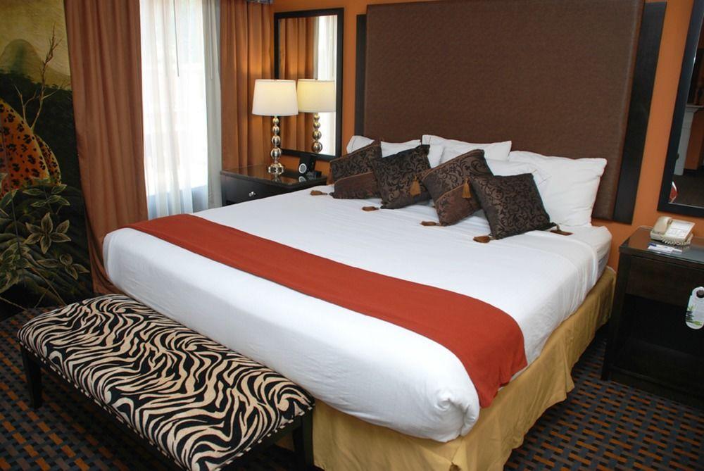 Comfort Inn & Suites Asheboro East Екстериор снимка
