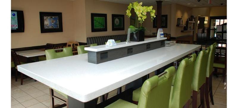 Comfort Inn & Suites Asheboro East Екстериор снимка