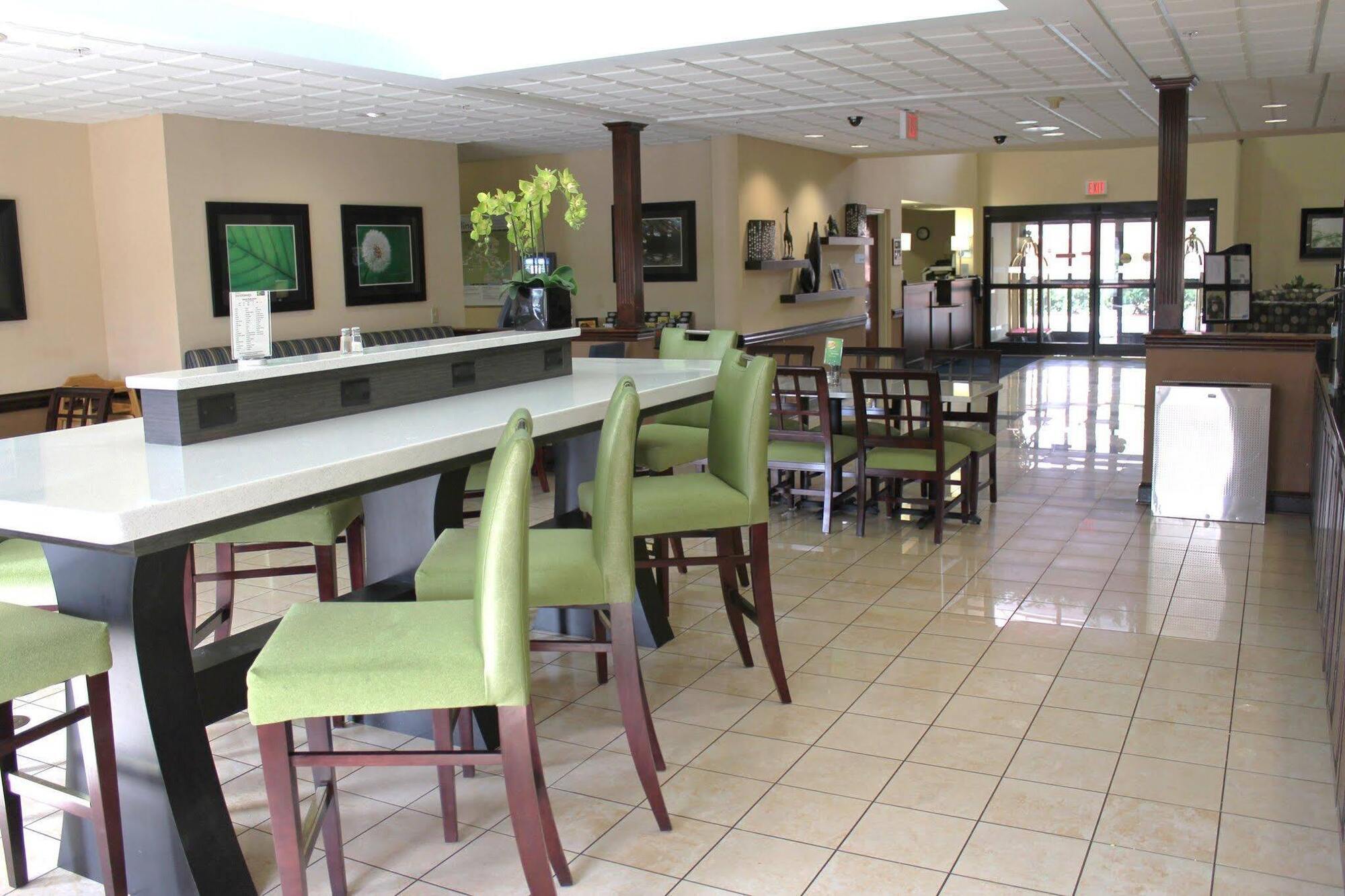 Comfort Inn & Suites Asheboro East Екстериор снимка